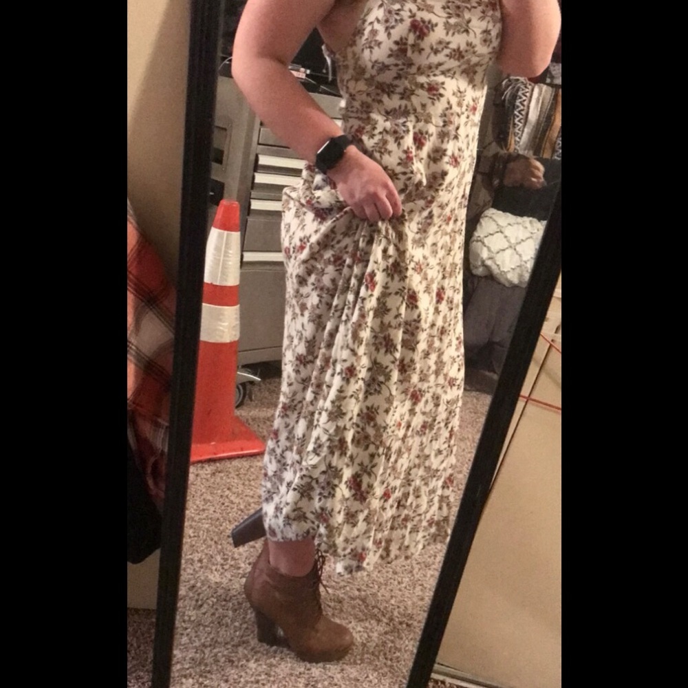 Women’s dress